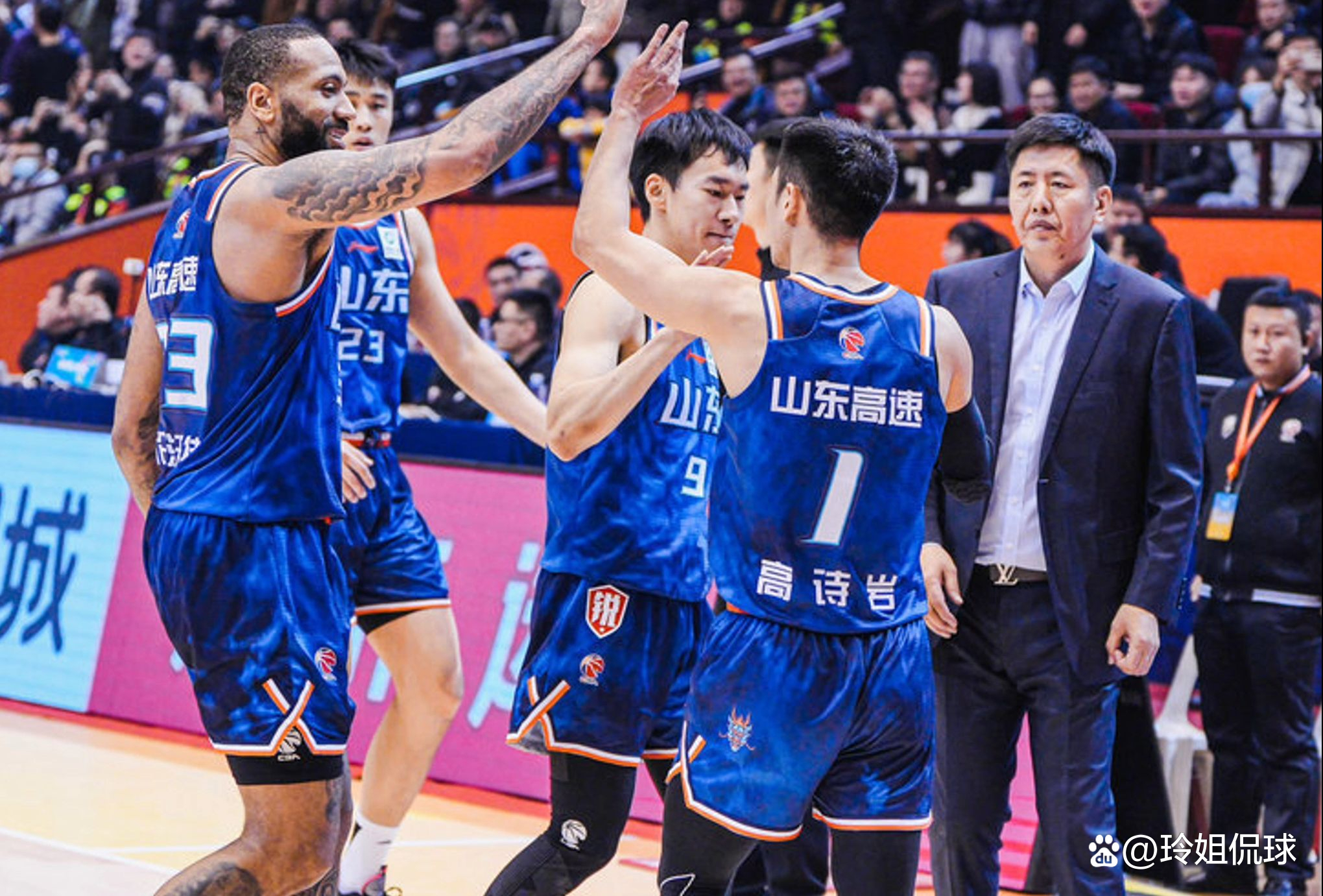 今夜体能课后，山东男篮防线松动备战CBA常规赛，引发热议，赛季目标并未改变的简单介绍